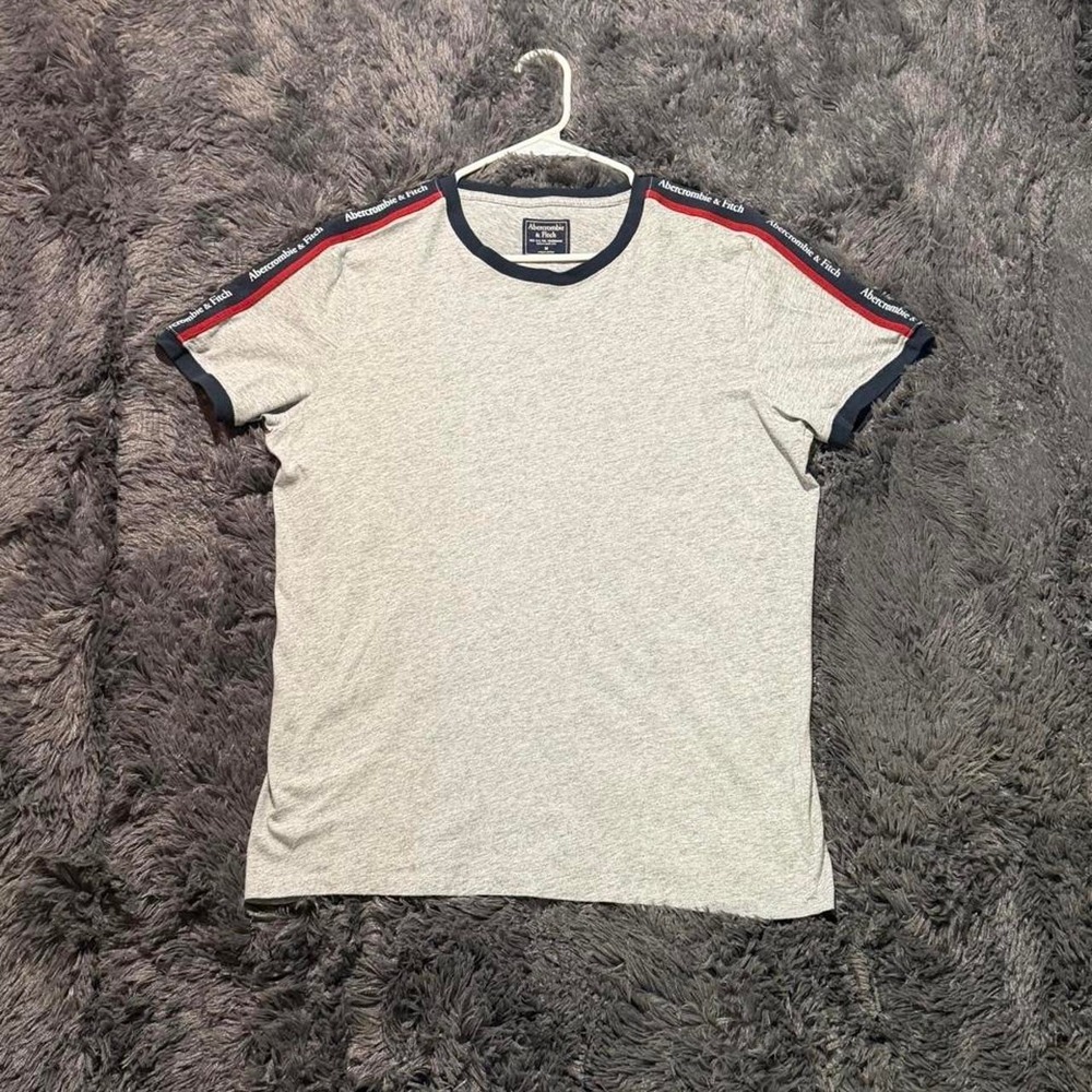 Abercrombie & Fitch Womens Gray Ringer Tee Navy Red Logo Stripe Sleeve Size M